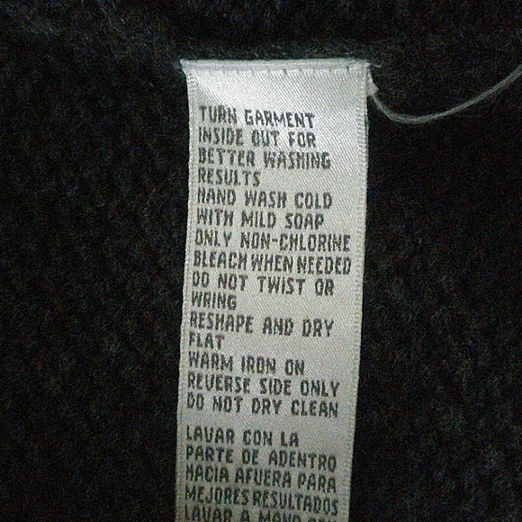 Vintage Nine West Pearl Cardigan - Picture 4 of 5